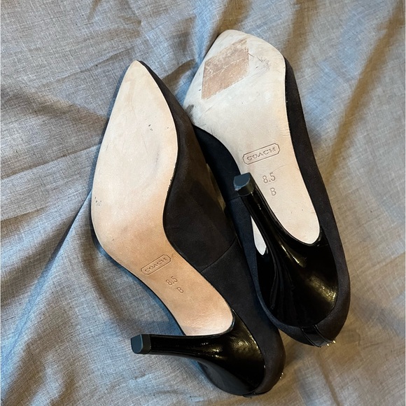 Authentic Coach Pumps - Size 8.5 - Picture 4 of 5